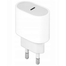 Biała ładowarka sieciowa na jasnym tle.